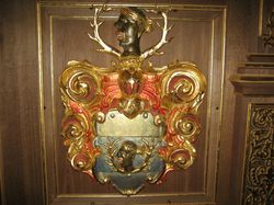 restauriertes Wappen von der Stellwagen-Orgel